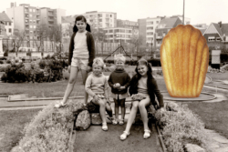 Carte Postale Pia Sara Photo Maison Dandoy